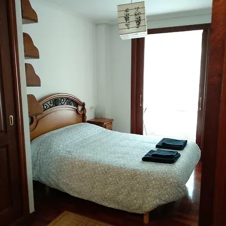 Acogedor Apartamento Cerca De Estaciones De Bus Y Tren Apartman *